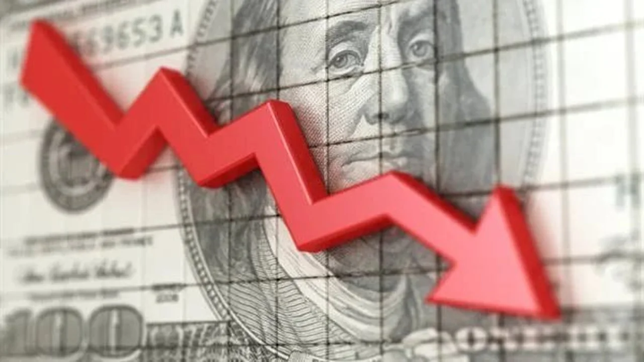 تراجع مفاجئ لسعر الدولار في البنوك اليوم الخميس